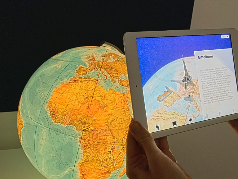 Augmented-Reality-Globus-AR-Sehenswuerdigkeiten